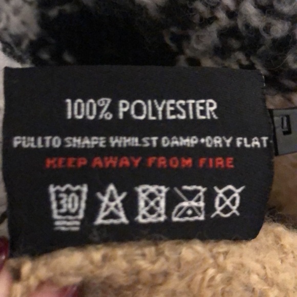 Tan Black & Red Plaid Scarf - Picture 5 of 5